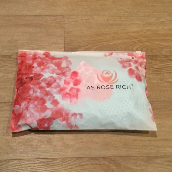 80’s Inspired Style Mesh Crop Top - Picture 6 of 6